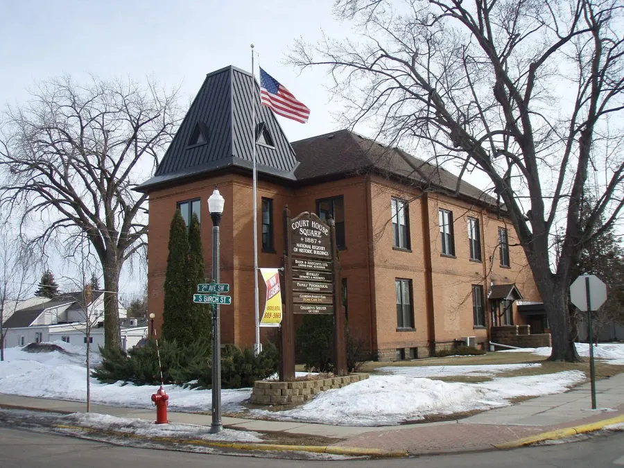 The Cambridge, Minnesota card