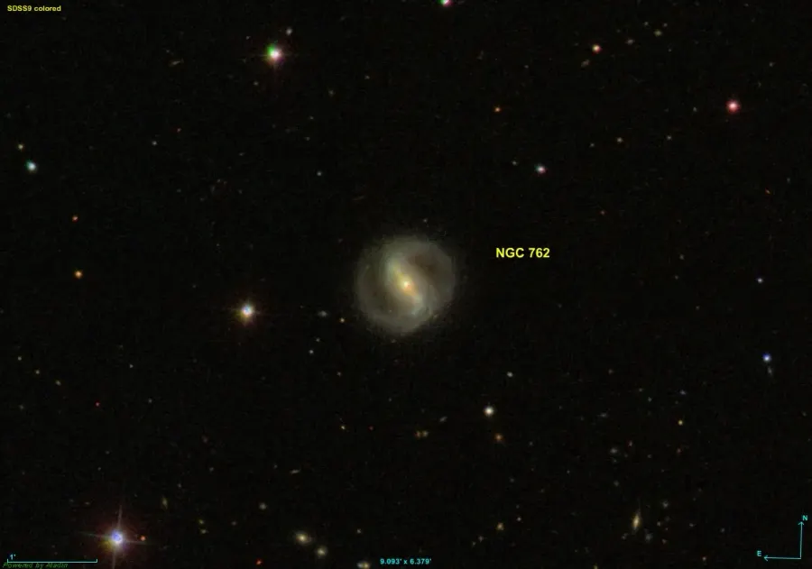 La carte NGC 762