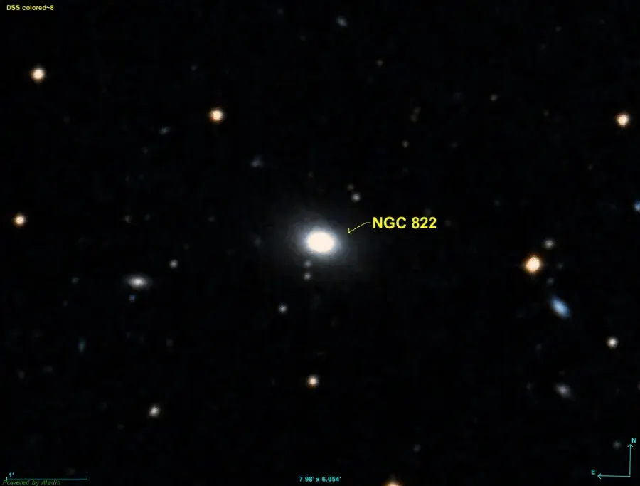 La carte NGC 822