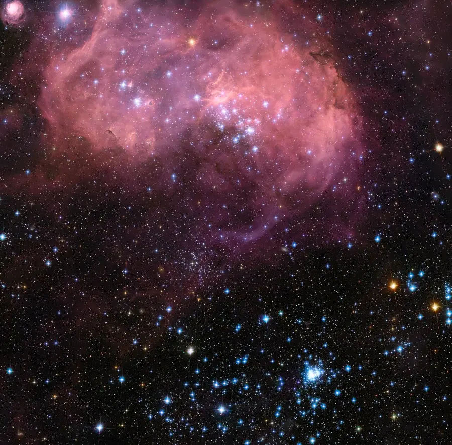 The NGC 1763 card