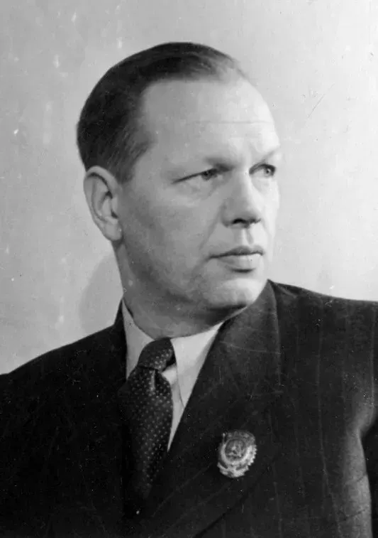 The Nikolay Okhlopkov card