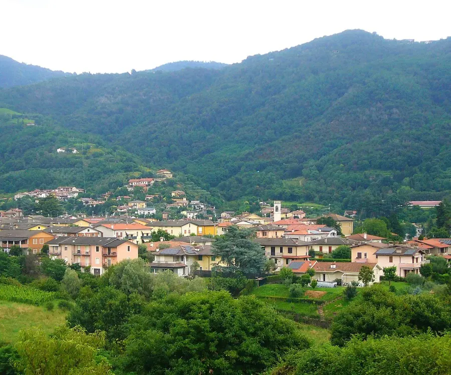 The Ome, Lombardy card