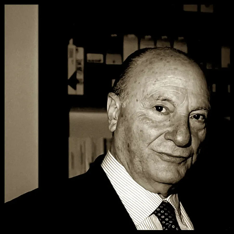 The Raffaele La Capria card