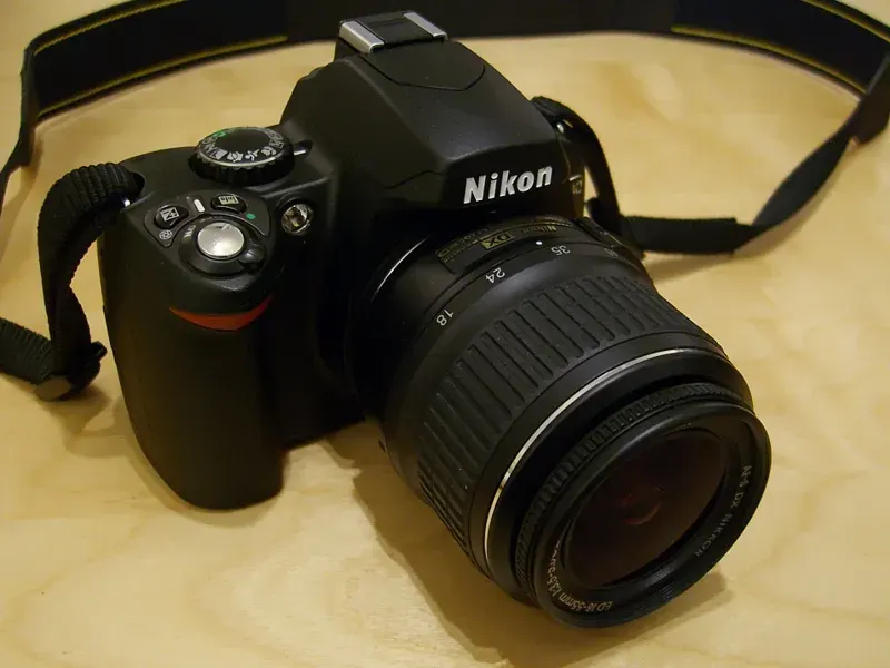 The Nikon D40 card