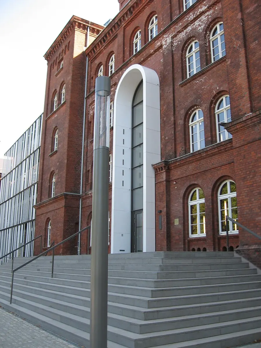 The Hamburg University of Technology card