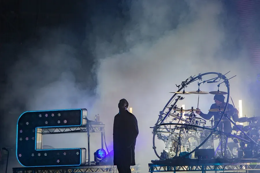 La carte Chase and Status