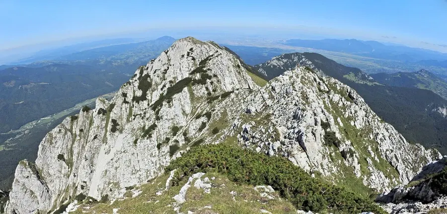 The Piatra Craiului Mountains card