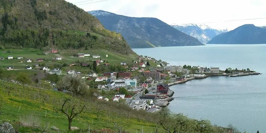 La carte Leikanger