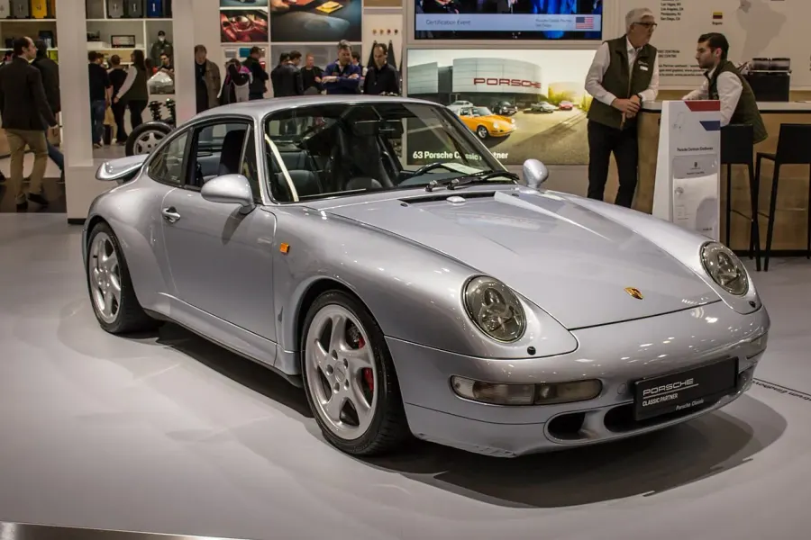 The Porsche 911 card