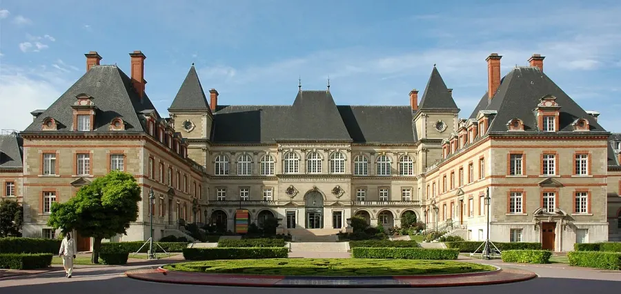 The Cité internationale universitaire de Paris card