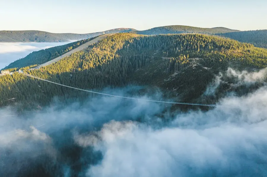 La carte Sky Bridge 721