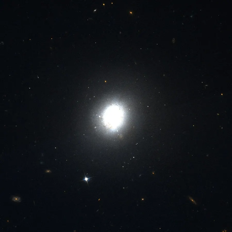 La carte NGC 3073