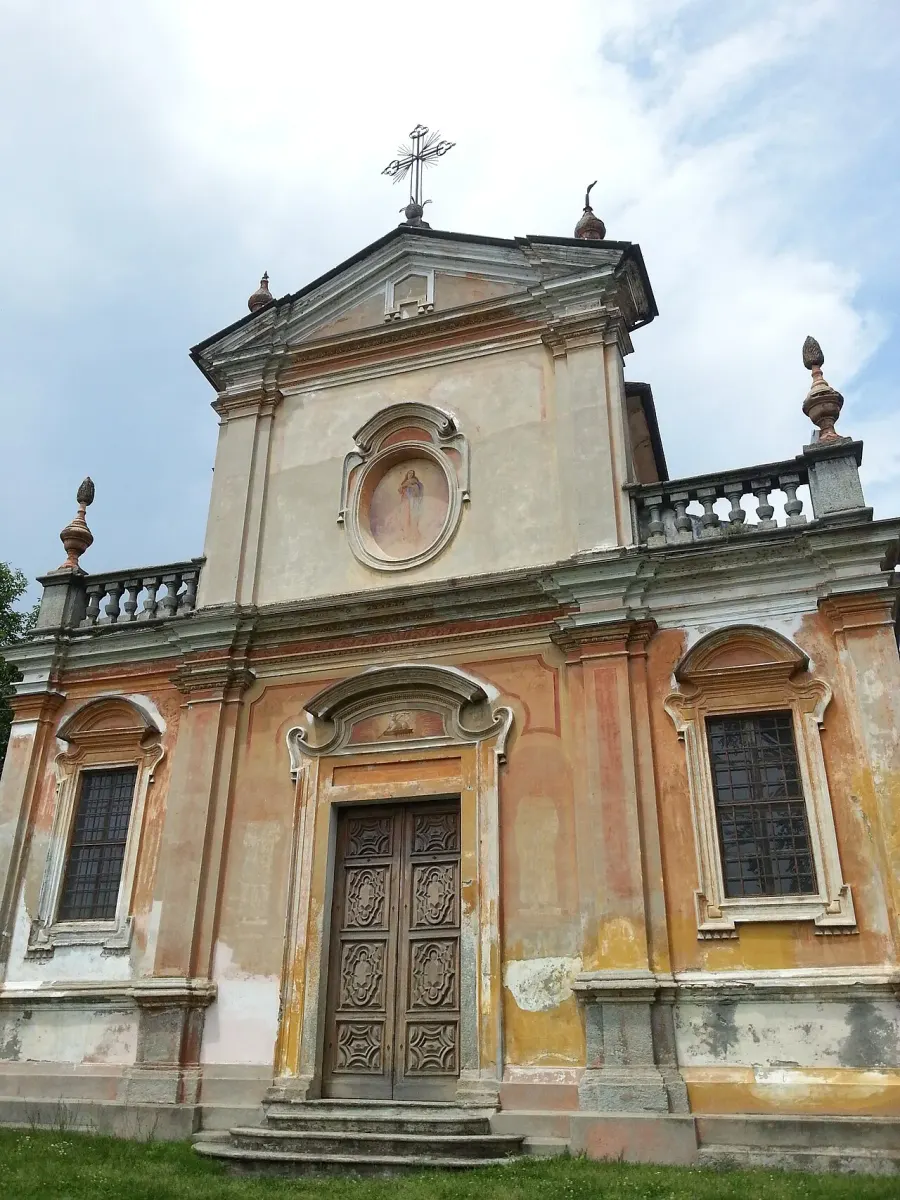 La carte Église Santi Pietro e Paolo de Burolo