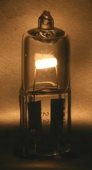 The Halogen lamp card