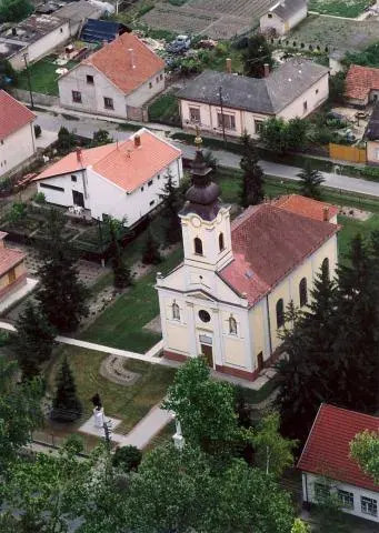 The Kocsér card