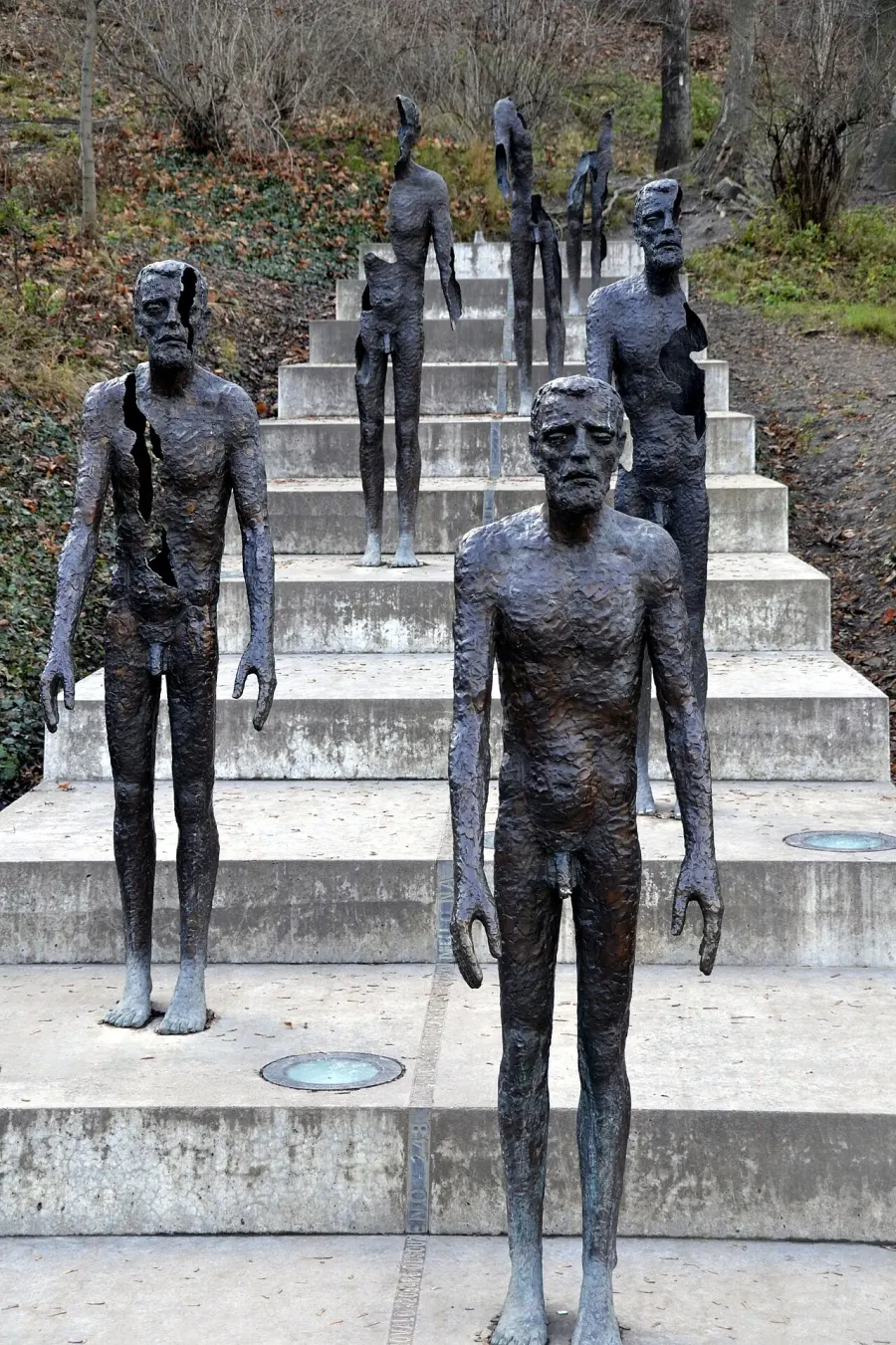 La carte Monument en mémoire des victimes du communisme