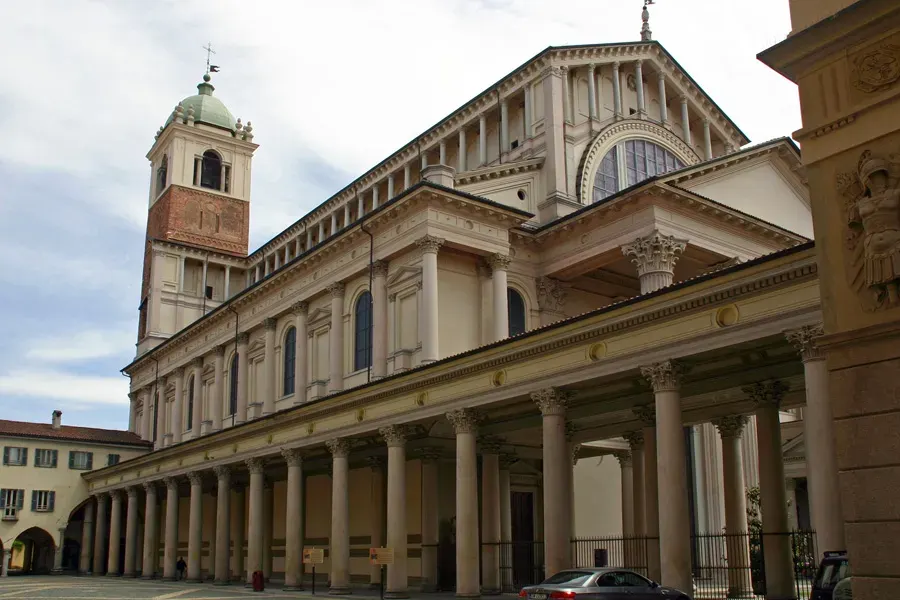 La carte Cathédrale Notre-Dame-de-l'Assomption de Novare