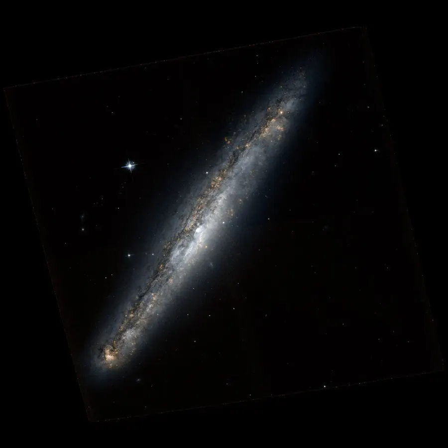 La carte NGC 5775