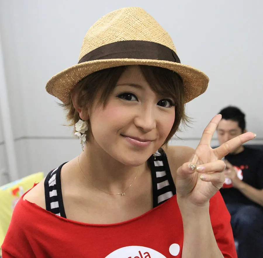 The Mari Yaguchi card