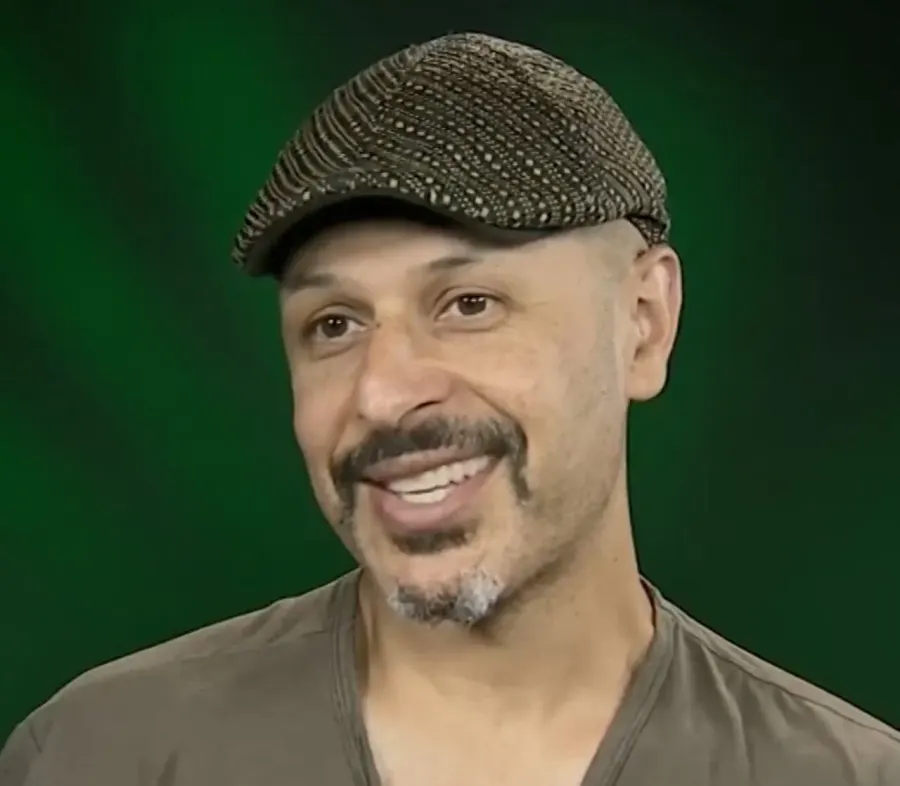 La carte Maz Jobrani