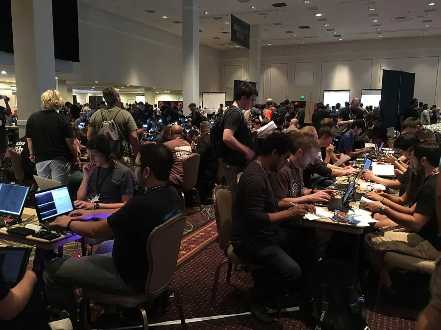 La carte DEF CON