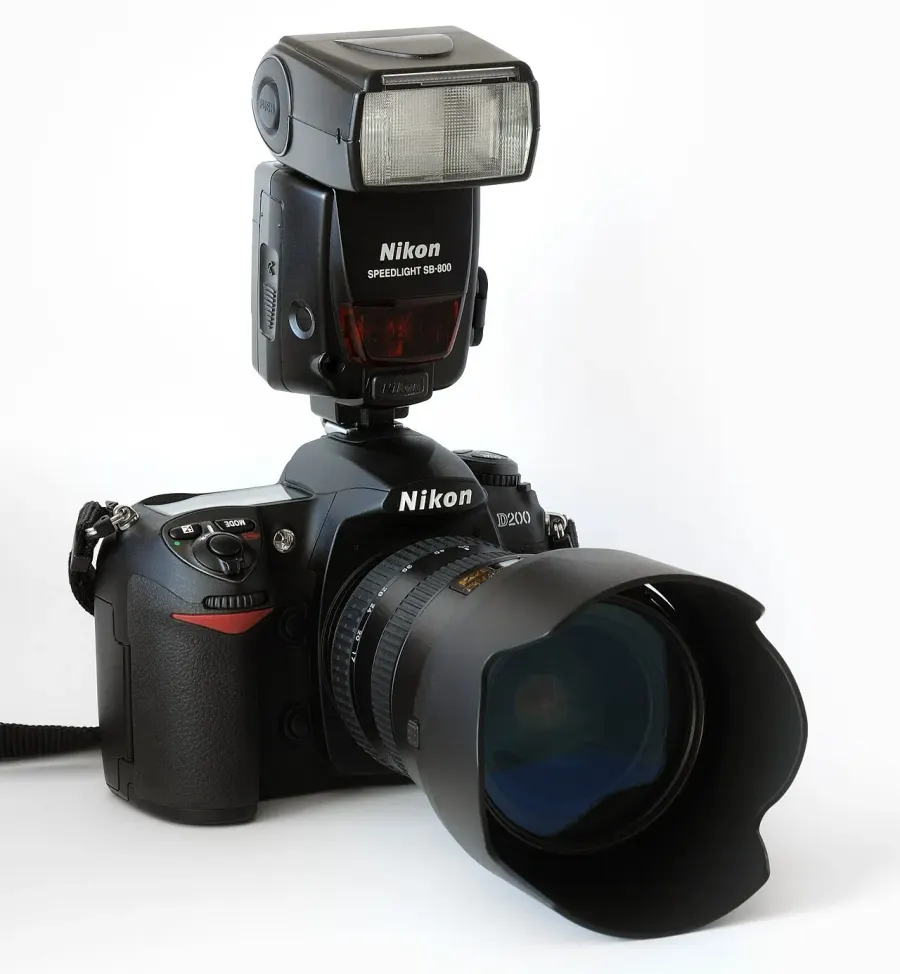 The Nikon D200 card