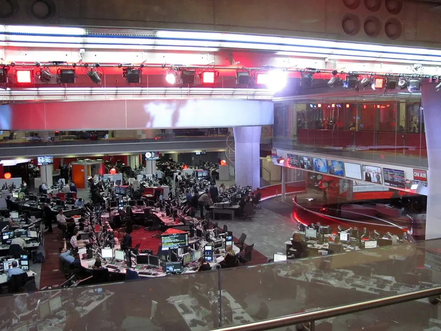 The BBC News card