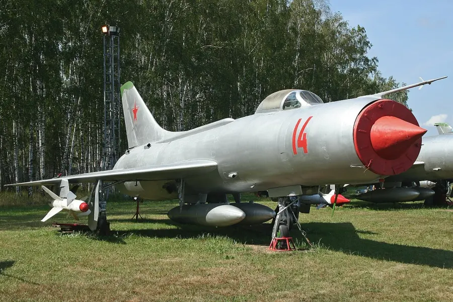 La carte Soukhoï Su-11