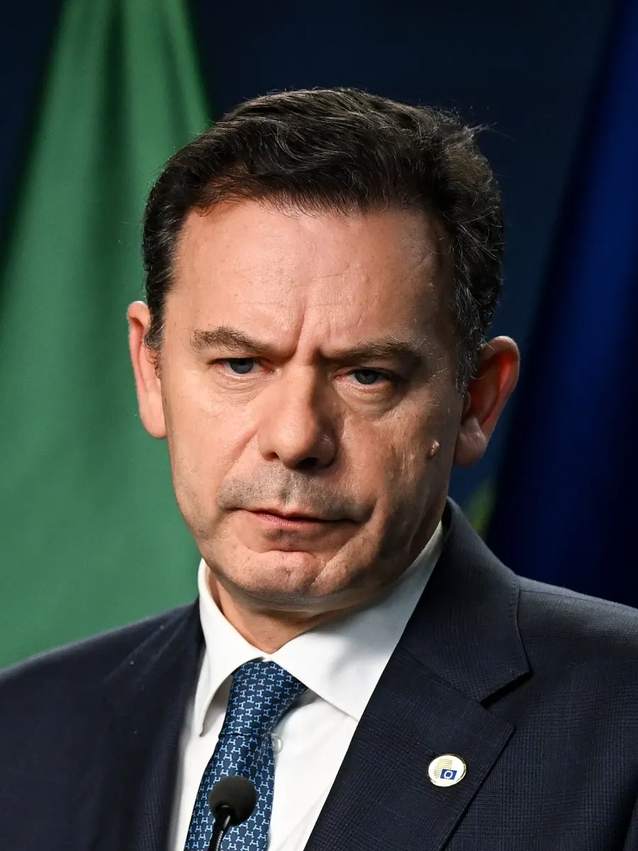 The Luís Montenegro card