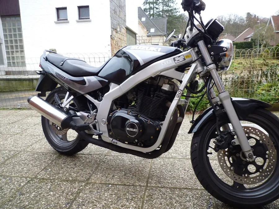 The Suzuki GS500 card