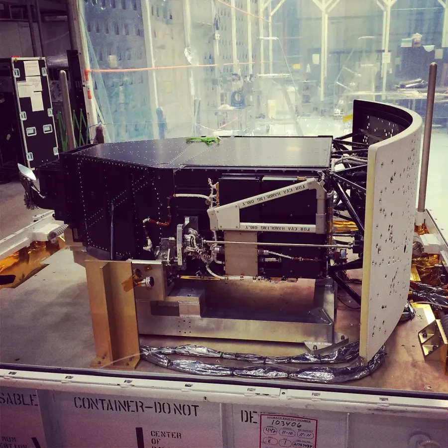 The Wide Field and Planetary Camera 2 card