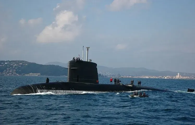 The Rubis-class submarine card