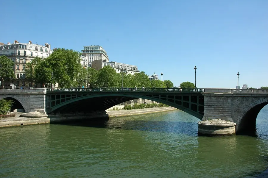 The Pont de Sully card