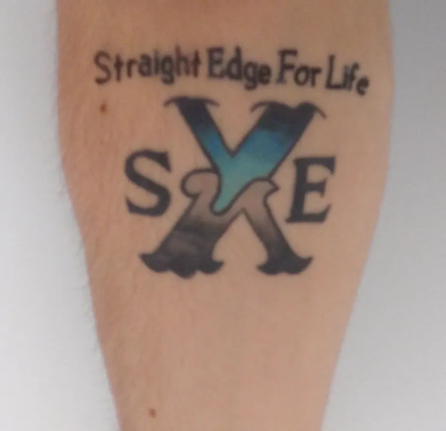 La carte Straight edge