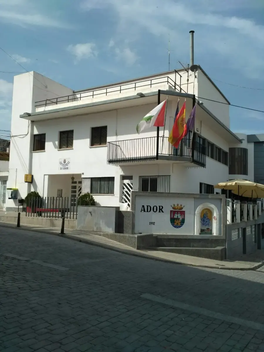 The Ador, Spain card