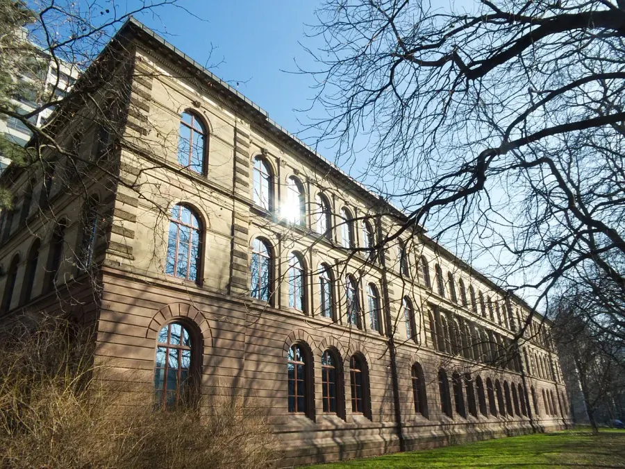 The University of Stuttgart card