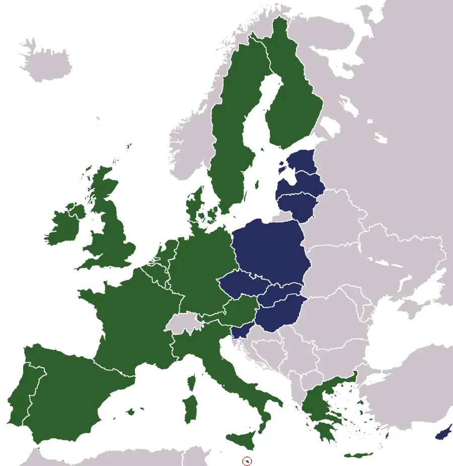 The 2004 enlargement of the European Union card