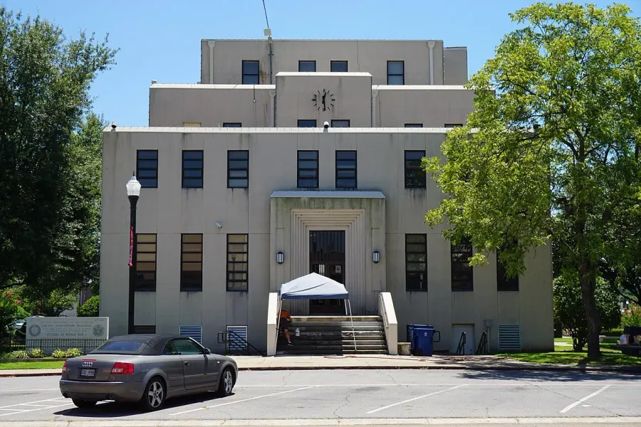 The Mount Pleasant, Texas card
