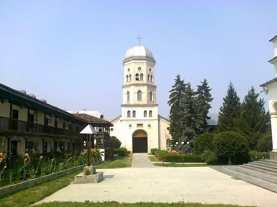 The Niculițel card