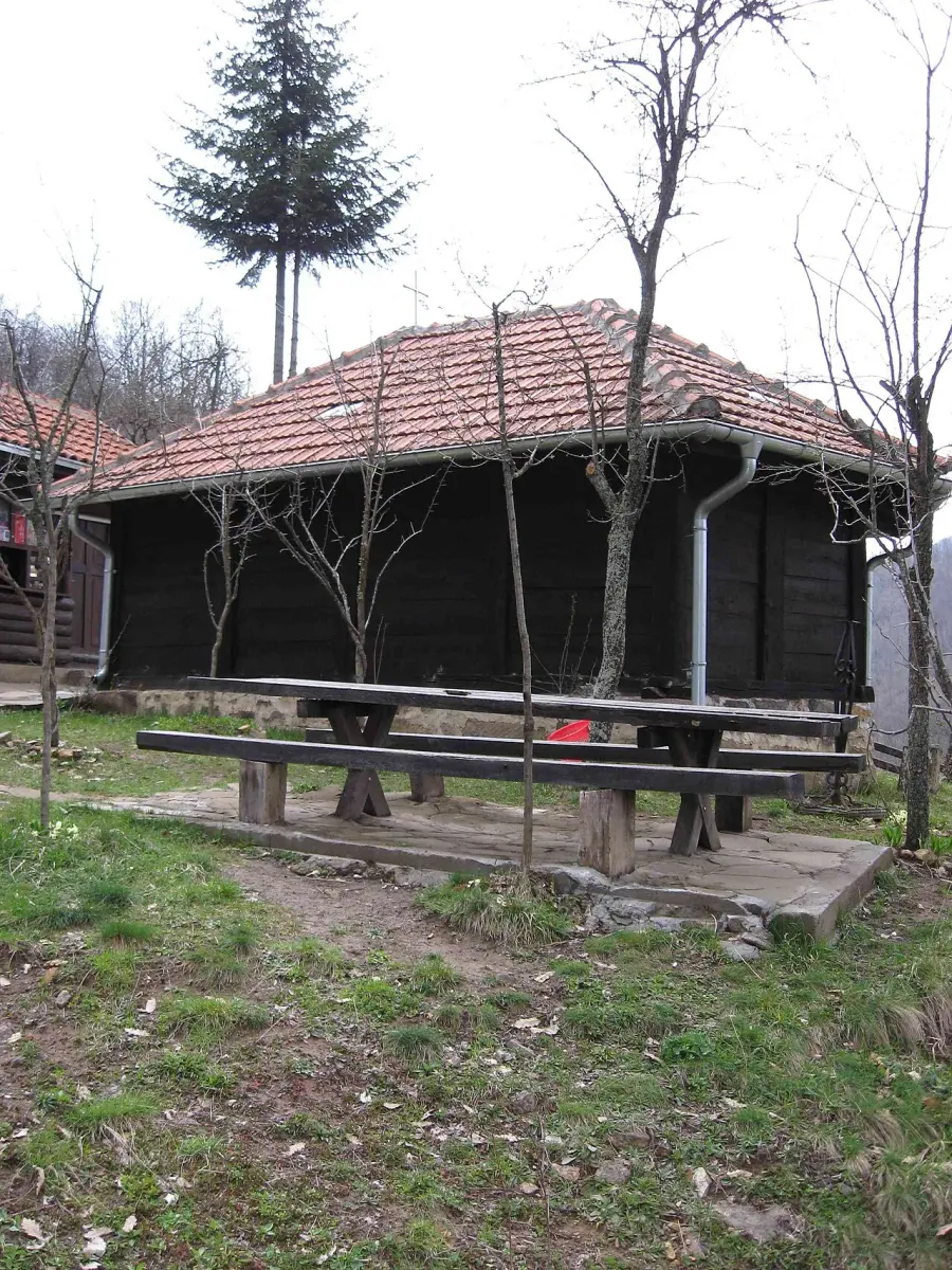 La carte Église en bois du Saint-Prince-Lazare de Prolom