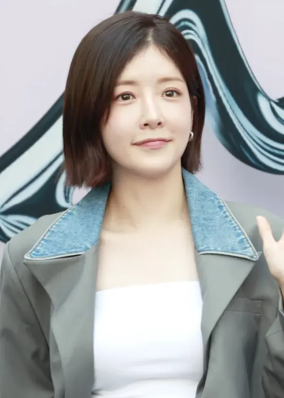 The Jung In-sun card