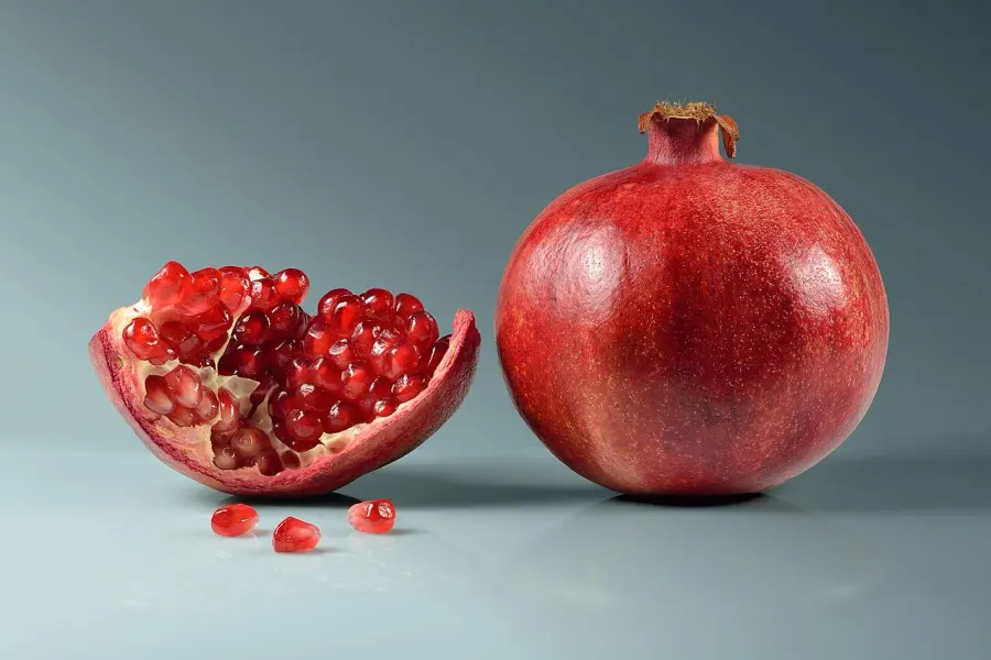 The Pomegranate fruit card