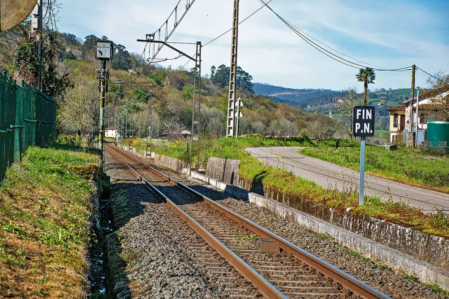 The Single-track railway card