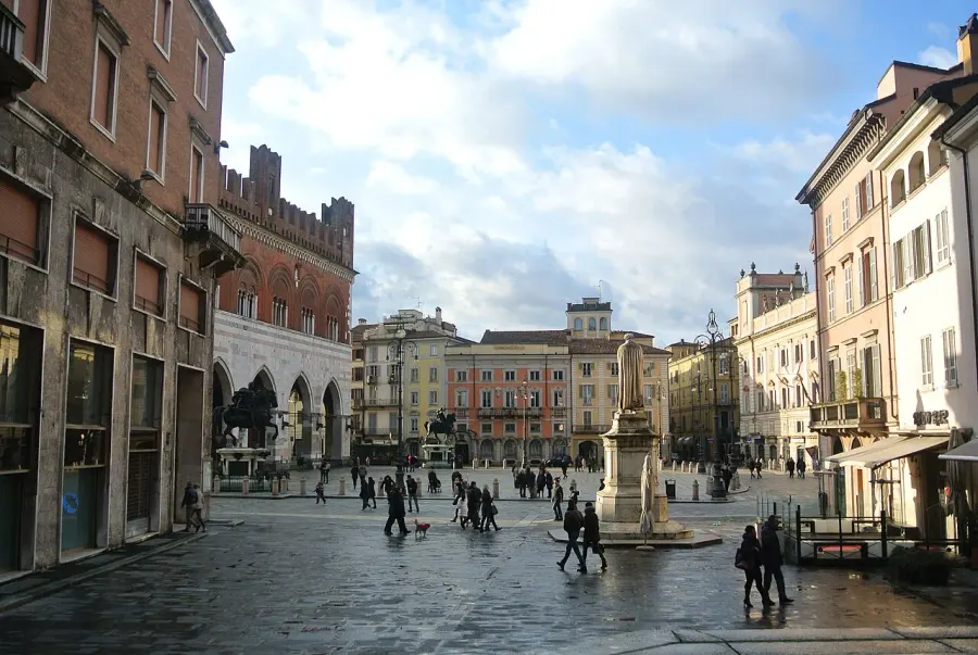 The Piacenza card