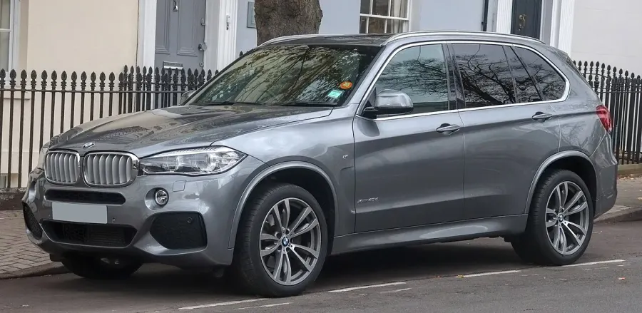 The BMW X5 card