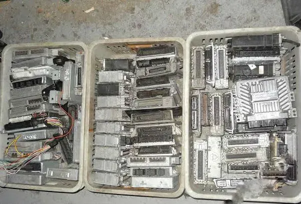 The Electronic control unit card