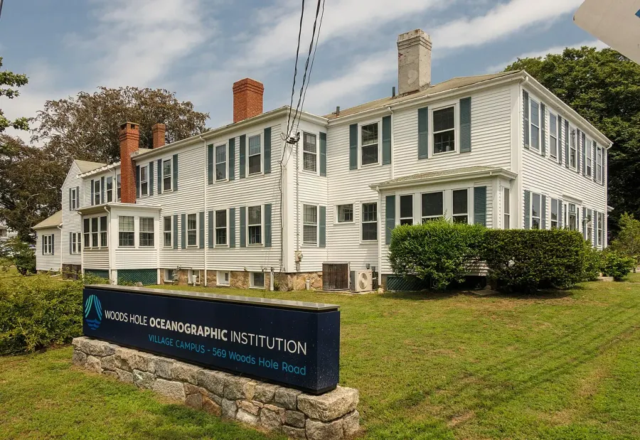 The Woods Hole Oceanographic Institution card