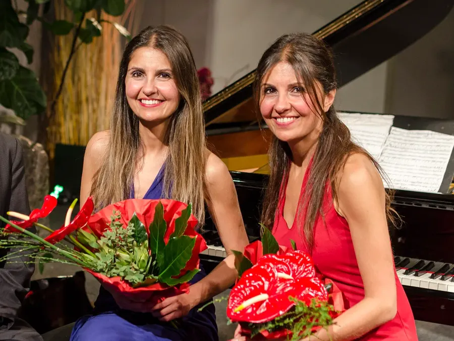 The Önder Sisters card