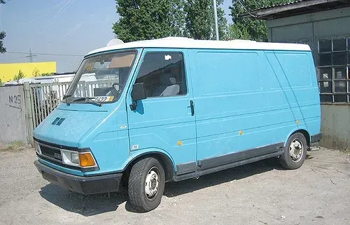 The Fiat 242 card