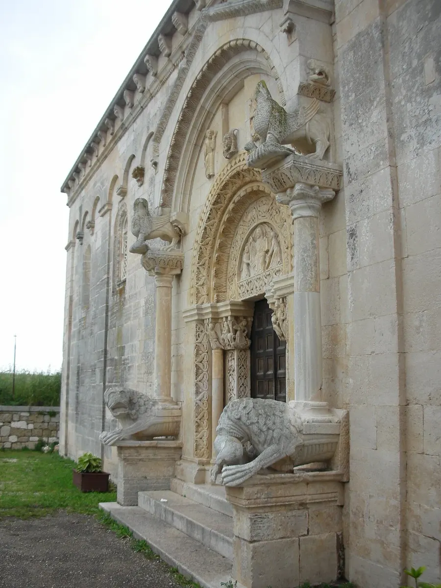 La carte Abbaye San Leonardo de Siponto
